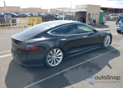 2013 Tesla Model S Performance from USA, damaged, VIN 5YJSA1CP6DFP05557